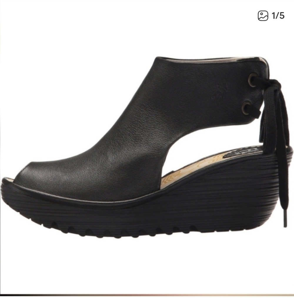 Fly London Yuzu Peep Toe Wedge EU 37 Mousse Black Lace-Up Heel